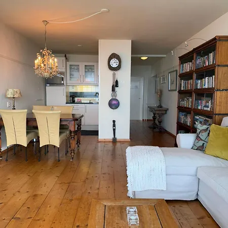 Apartment Blue Bay