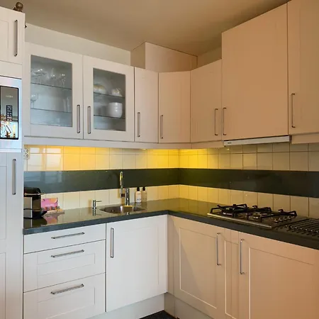 Blue Bay زاندفورت