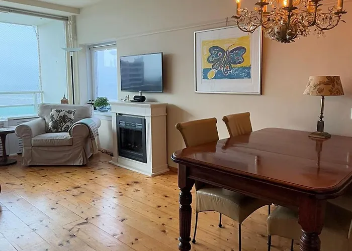 Blue Bay * زاندفورت